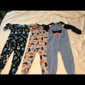 4T CARTERS footie pajamas